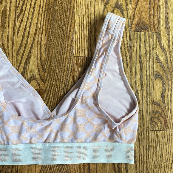 Pink and orange pattern Savage X Fenty triangle bralette, size 1X Excellent cond - Picture 8 of 16